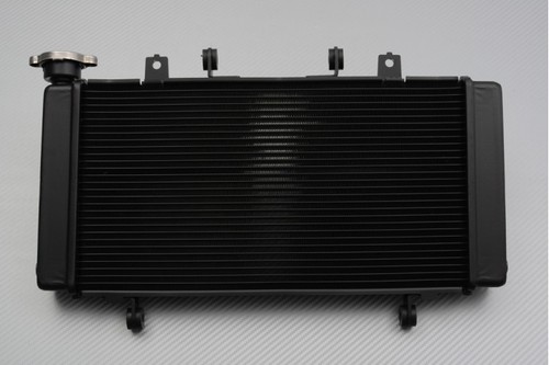 Radiateur eau type - d'eau, origine