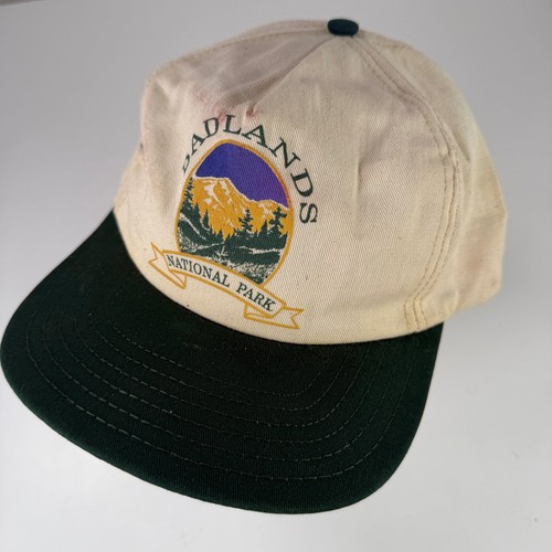 Prairie mountain badlands - prairie,
