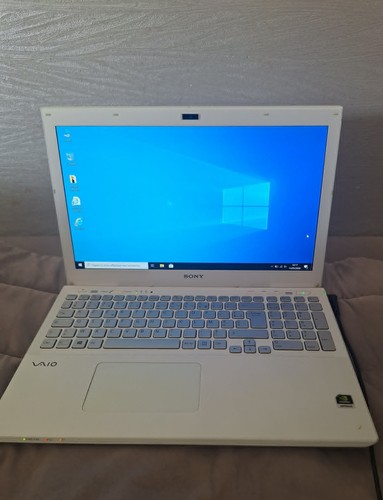 Sony vaio sve1513 - sony,