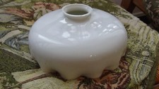 ANCIEN ABAT-JOUR  en  OPALINE