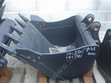 Godet de 800mm axes 45mm pour