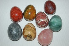 OEUF DE COLLECTON EN PIERRE environ 5 cm lot