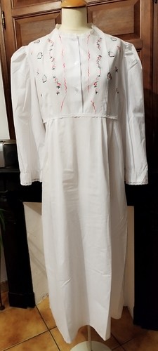 Chemise nuit brodée - de,