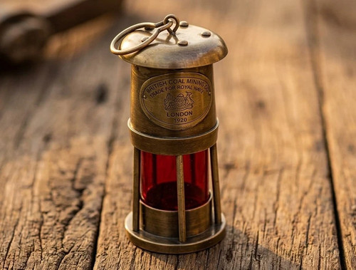 Ancienne lampe mineur en - lampe,