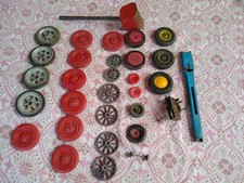 Lot d'anciennes pièces