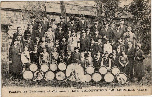 Cpa louviers fanfare de - 27,