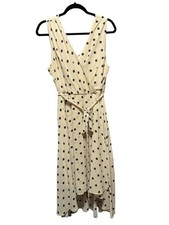 Suzy Shier Cream and Black