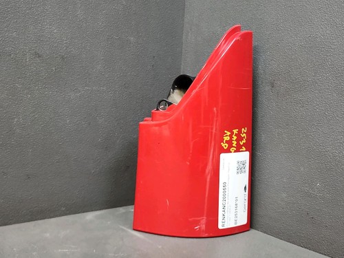 Enjoliveur inférieur feu