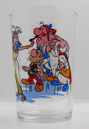 Astérix 1968 verre à - verre,