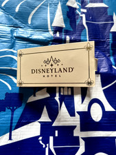 Pin Trading Rare Chambre