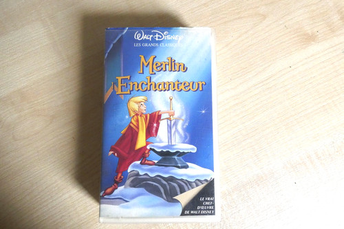 Merlin enchanteur disney - ,