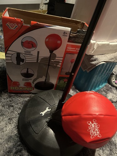 Punching ball boxe sur - de,