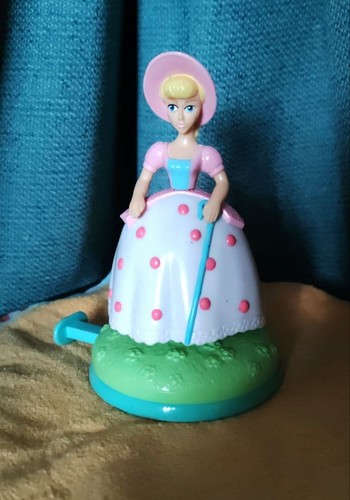 Disney peep figurine toy - bo,