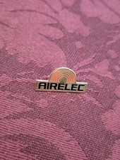 Pin's Pins Pin Enamel 17 Société Chauffage Radiateur Électrique "AIRELEC" 