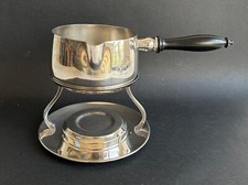 Ancien casserole à sauce