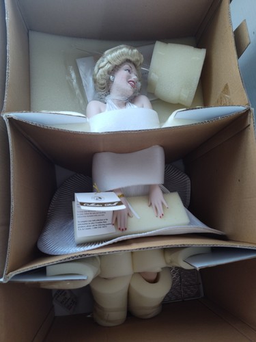 Franklin heirloom dolls - franklin,