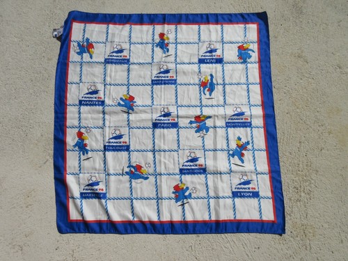 Foulard carré footix coupe - carré, du