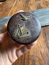 Boite Ronde Cuivre Peint Facon Marbre Bateau & Oiseaux Antique Box
