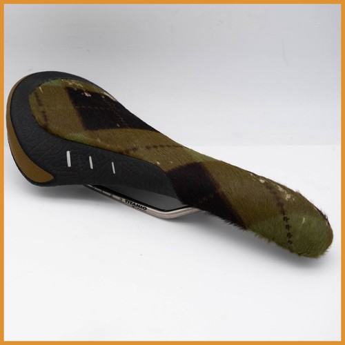 Nos selle poilue fizik gobi - selle,