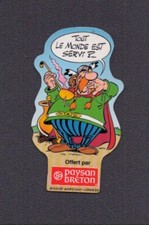 UDERZO . ABRARACOURCIX . 1 MAGNET PUBLICITAIRE PAYSAN BRETON 2005 ( DA15 )