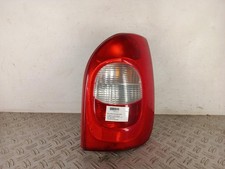 Feu arriere principal droit