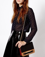 Sac bandoulière lézard rouge