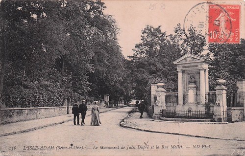 Isle adam monument de - le,