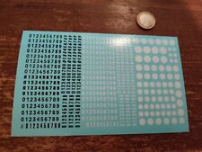 DECALCOMANIE DECALS ANCIEN PUB RALLYE CHIFFRES ALPHABET ROUGE BLANC OR ARGENT