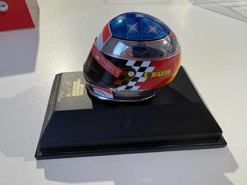 Casque schumacher suzuka - 1/8,