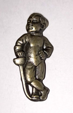 petite broche en étain