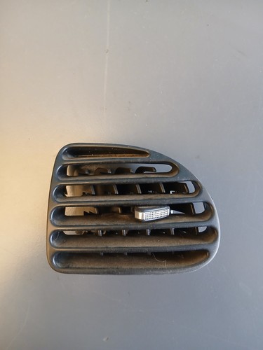 Peugeot 206 grille - /,