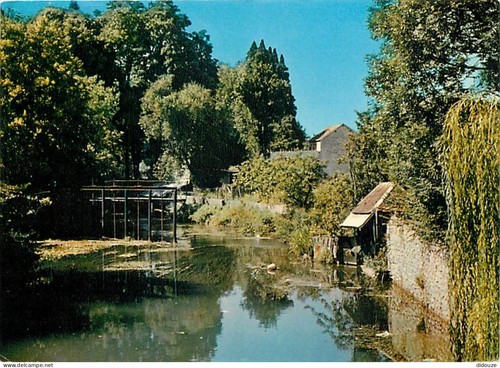 Carte postale la - -,
