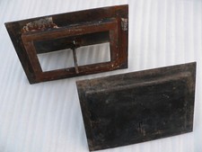 2 portes trappes fer aération