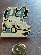 Pin's. PEUGEOT  P4   signe