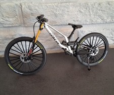 Vélo VTT Miniature Échelle