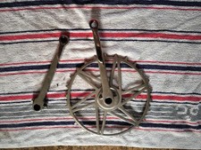 Pédalier Et Chaîne À Dents