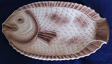 GRAND PLAT À POISSON EN