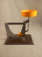 Ancien pèse lettre de la marque Posso, balance vintage en métal et plastique