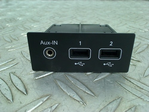 Port aux usb multimedia - port, aux/usb