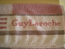 serviette toilette Guy Laroche Paris, éponge 100% coton, 87x50cm