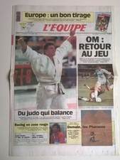 L'EQUIPE N°14.745 du 02/10/1993 - Douillet champion du monde/ Tirage Cpes Europe