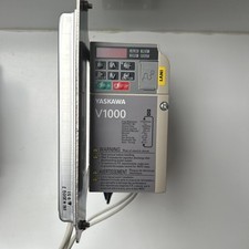 Yaskawa CIMR-VCBA0003BAA Fréquence Convertisseur V1000 0.75kw Avec Filtre!!!!