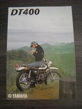 CATALOGUE BROCHURE MOTOS