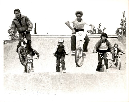 Lae1 1982 original garry - lae1,