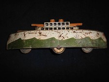 Jouet ancien - Croiseur année