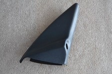 Enjoliveur de gousset de rétroviseur droit Peugeot 405 restylée, neuf