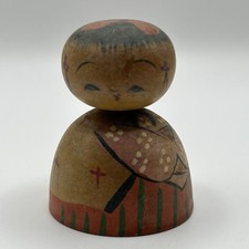 Poupée KOKESHI créative