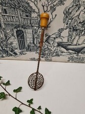 ANCIEN  BATTEUR  A OEUF FOUET