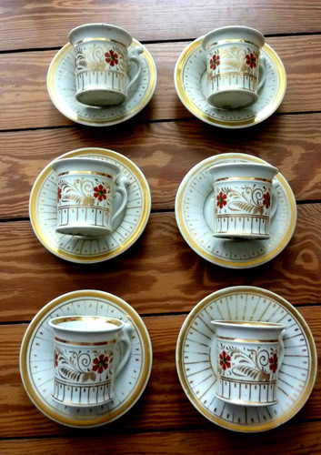 Tasses sous en - 6,