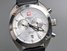Montre Homme Zodiac Olympos ZO2703 Quartz Cadran Argent Vintage 42mm